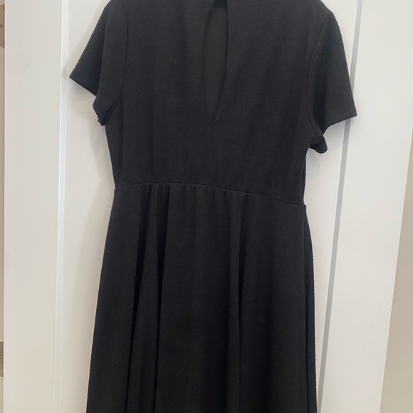 Torrid Black Short Sleeve Dress - Picture 3 of 6